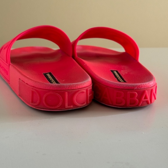 Dolce Gabbana DG Slides Saint Barth Fushia Jelly Rubber sandals beach pool sz 5. - Picture 4 of 7